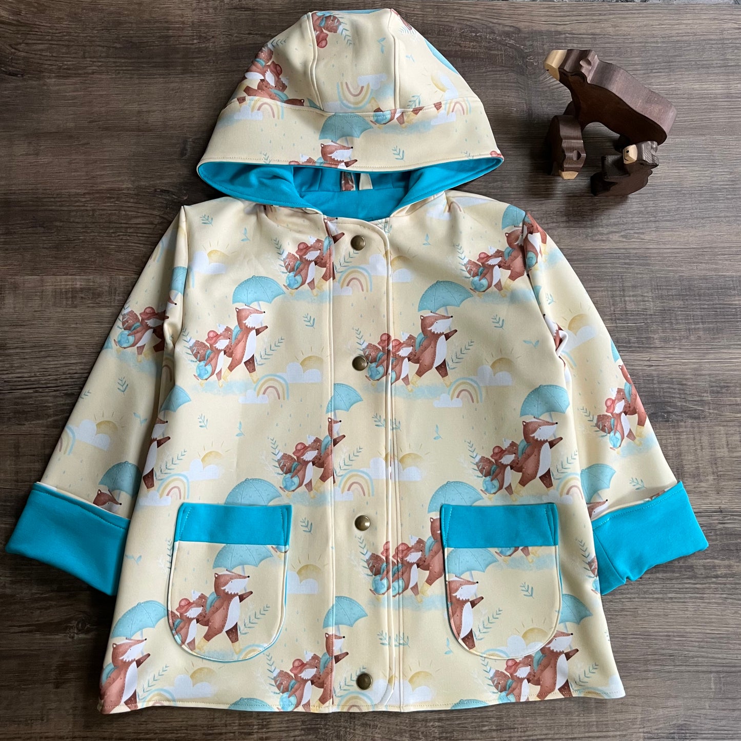 Lightweight jacket - 4-5 years