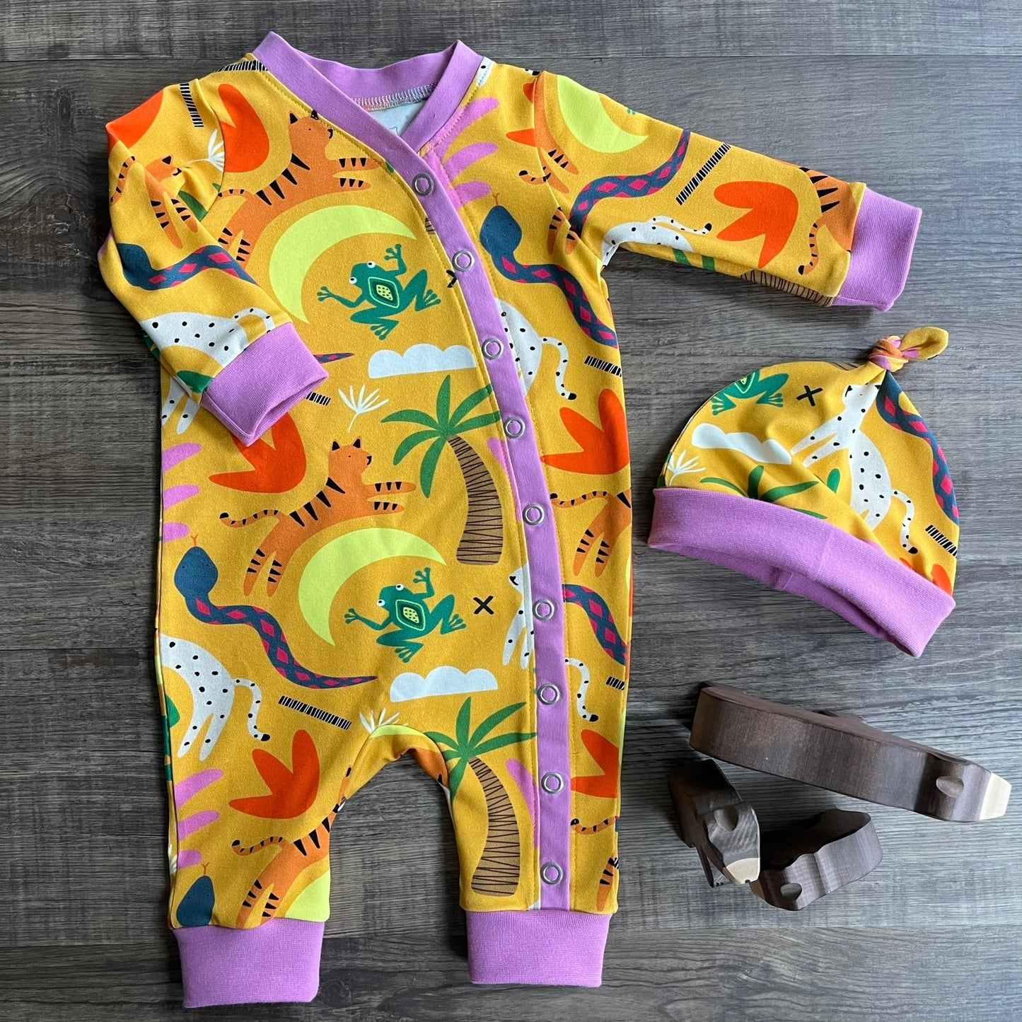 Rock Daisies - Warmer Fabric - All in One Babygrow