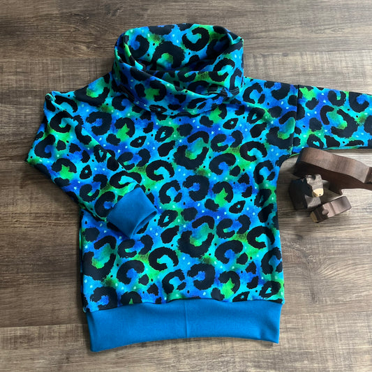 Leopard Blues Cosy Cowl - 3-4 Years - Ready to Post